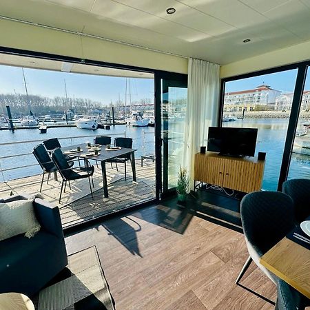 Exklusives Ostsee-Hausboot, Kueche Mit Spueler, Tv, Grosse Sonnenterrasse, 3X Kostenfreie Kfz-Parkplaetze, Klimaanlage, Bis Zu 6 Personen, 2X Baeder, Waschmaschine Болтенхаген Екстериор снимка